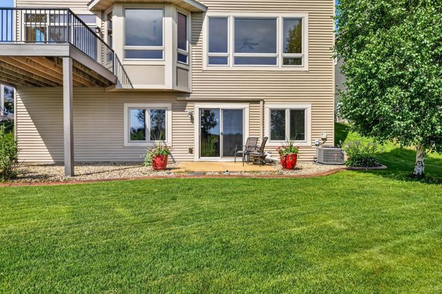 14401 Enclave Court NW, Prior Lake, MN 55372