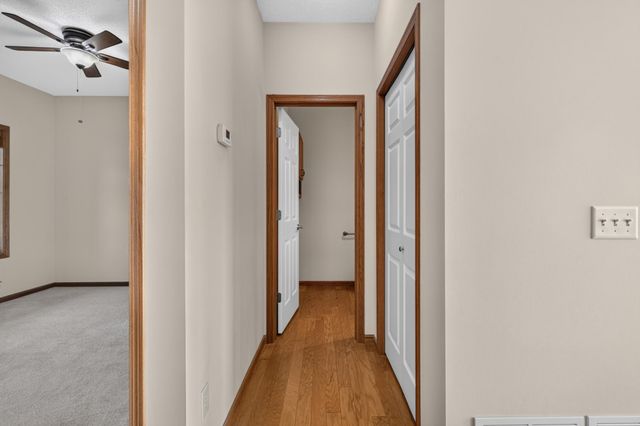 14401 Enclave Court NW, Prior Lake, MN 55372