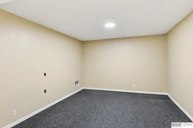 5310 Spruce Street, Lincoln, NE 68516