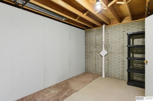 5310 Spruce Street, Lincoln, NE 68516