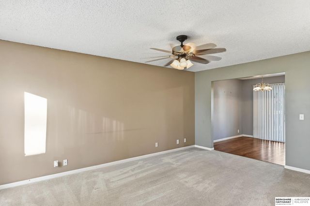 5310 Spruce Street, Lincoln, NE 68516