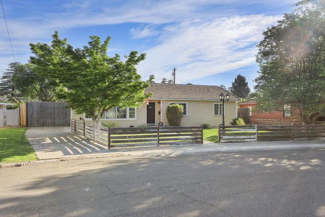 8052 Valencia Ave, Stockton, CA 95209