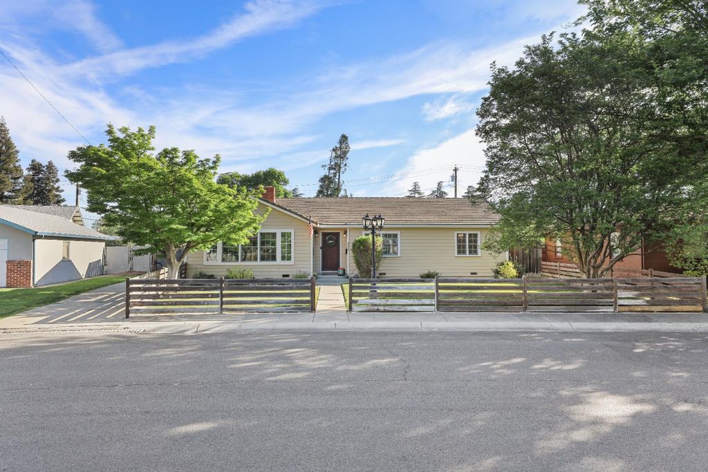 8052 Valencia Ave, Stockton, CA 95209