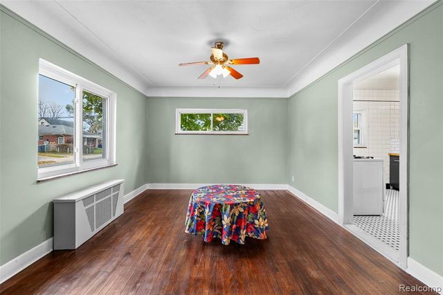 1332 Fort Park Boulevard, Lincoln Park, MI 48146