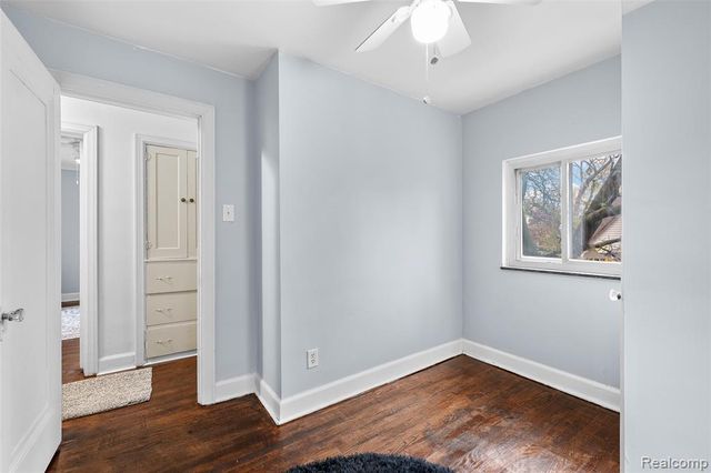 1332 Fort Park Boulevard, Lincoln Park, MI 48146