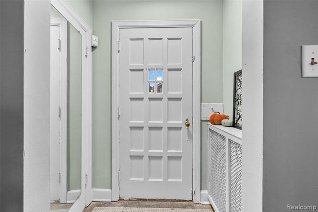 1332 Fort Park Boulevard, Lincoln Park, MI 48146