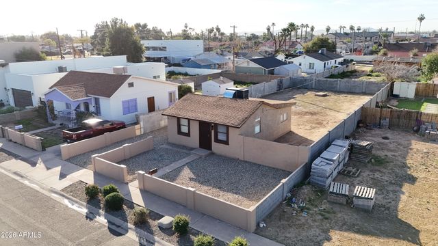 5521 W NORTHVIEW Avenue, Glendale, AZ 85301
