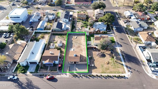 5521 W NORTHVIEW Avenue, Glendale, AZ 85301