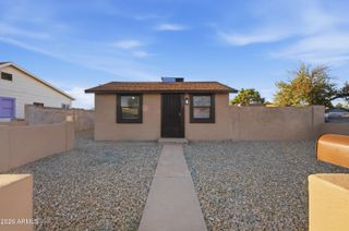 5521 W NORTHVIEW Avenue, Glendale, AZ 85301