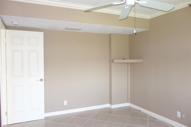 3507 Oaks Way 307, Pompano Beach, FL 33069