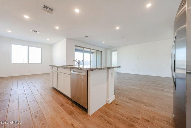 14766 W HONEYSUCKLE Drive, Surprise, AZ 85387