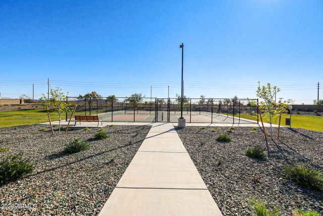 14766 W HONEYSUCKLE Drive, Surprise, AZ 85387