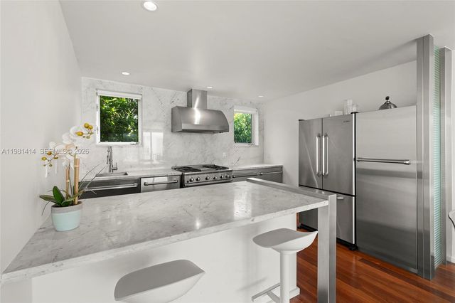 1601 West Ave 202, Miami Beach, FL 33139