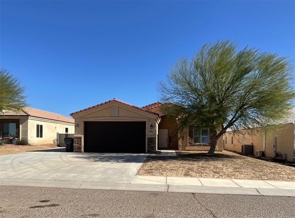 4832 S Mesa Amarilla Lane, Fort Mohave, AZ 86426