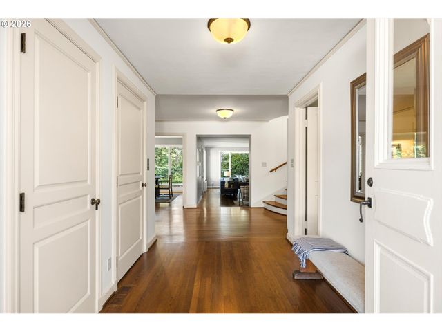 1136 Sw DAVENPORT St, Portland, OR 97201