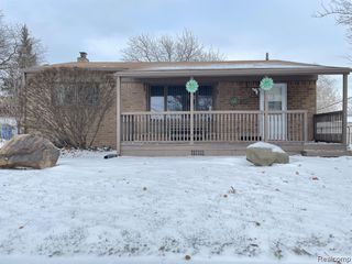 26540 Hoover Road, Warren, MI 48089