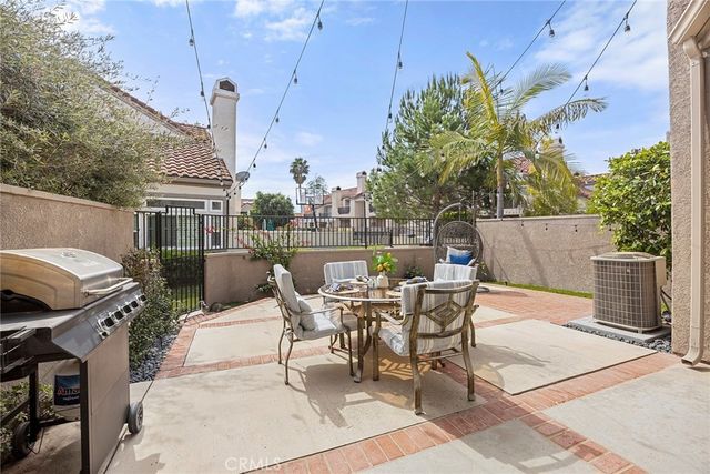 28074 Hastings 76, Mission Viejo, CA 92692