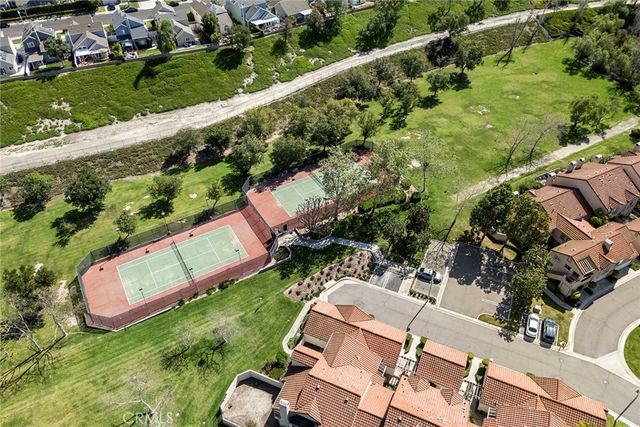 28074 Hastings 76, Mission Viejo, CA 92692