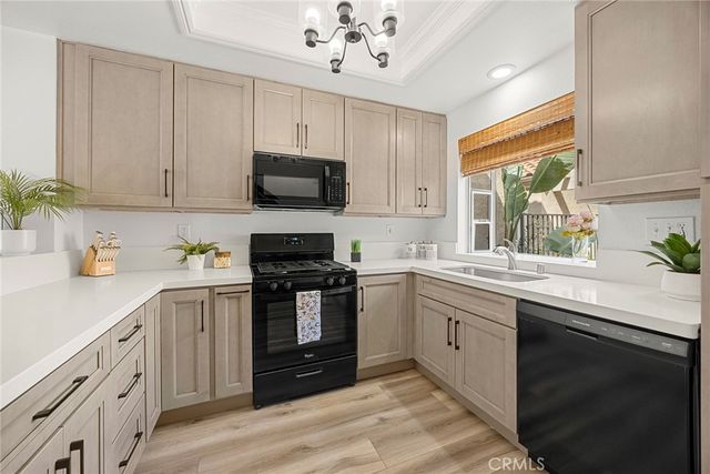 28074 Hastings 76, Mission Viejo, CA 92692