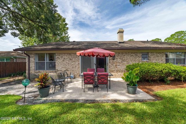 8951 BROOKSHIRE Court, Jacksonville, FL 32257