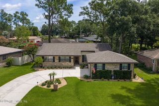 8951 BROOKSHIRE Court, Jacksonville, FL 32257