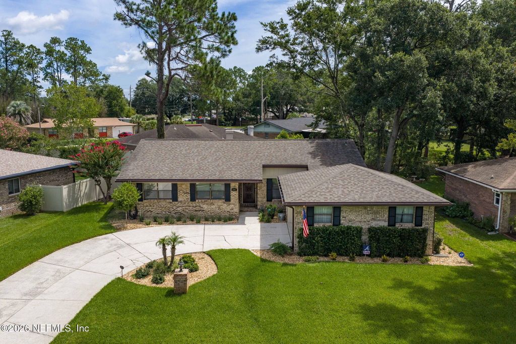 8951 BROOKSHIRE Court, Jacksonville, FL 32257