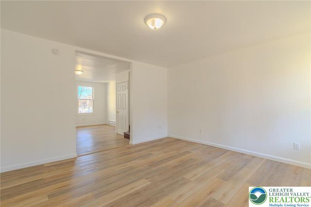 40 South 12th Street, Easton, PA 18042