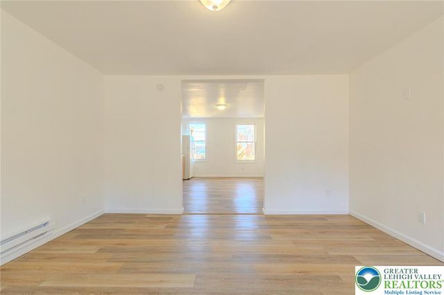 40 South 12th Street, Easton, PA 18042