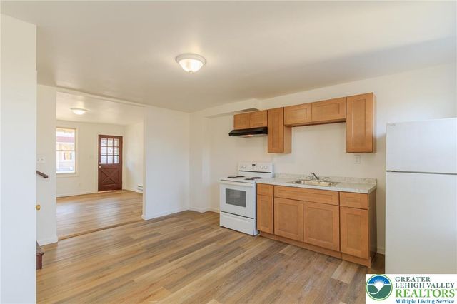 40 South 12th Street, Easton, PA 18042