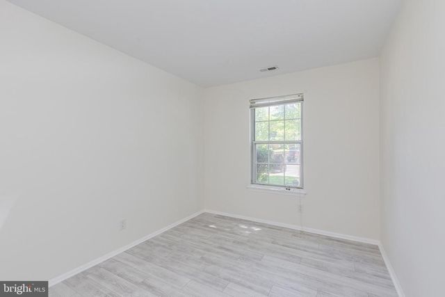 5711-A ADELAIDE DR, Mount Laurel, NJ 08054