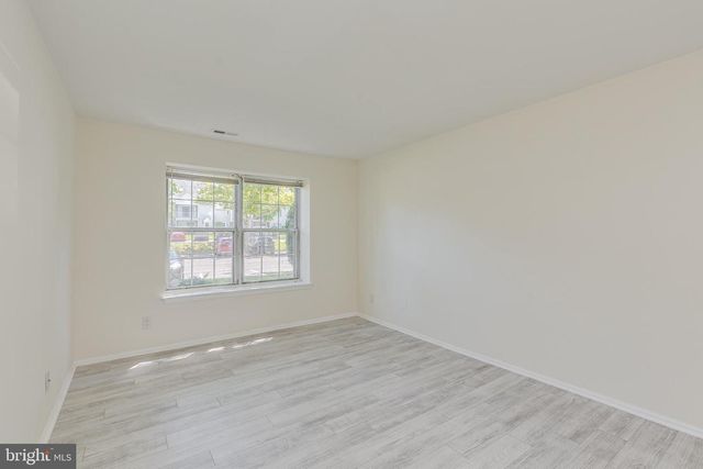 5711-A ADELAIDE DR, Mount Laurel, NJ 08054