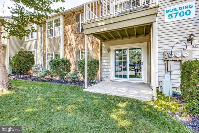 5711-A ADELAIDE DR, Mount Laurel, NJ 08054