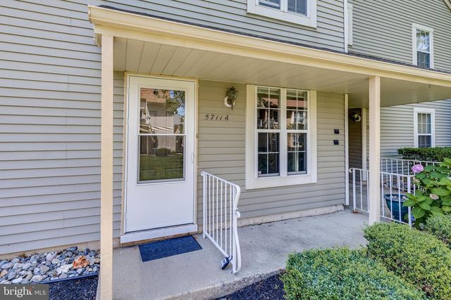 5711-A ADELAIDE DR, Mount Laurel, NJ 08054