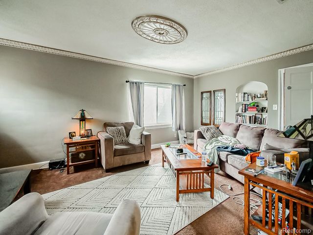 4826 Yorkshire Road, Detroit, MI 48224