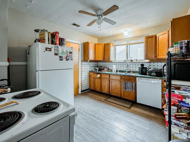 4826 Yorkshire Road, Detroit, MI 48224