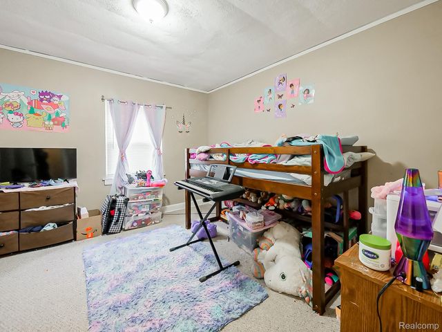 4826 Yorkshire Road, Detroit, MI 48224