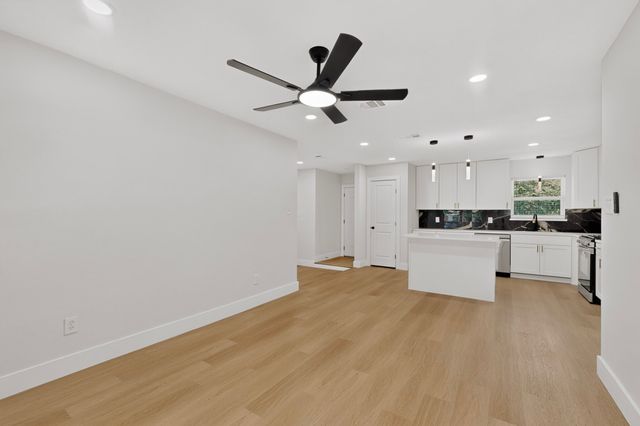 1313 Crockett Street, Garland, TX 75040