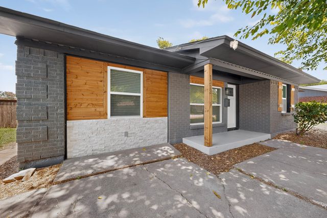 1313 Crockett Street, Garland, TX 75040