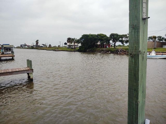 1705 County Road 299, Sargent, TX 77414