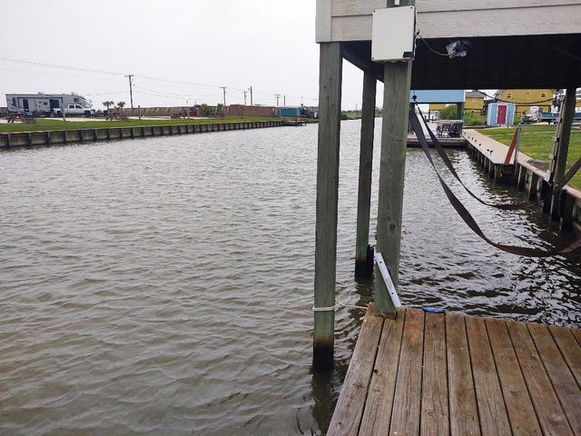 1705 County Road 299, Sargent, TX 77414