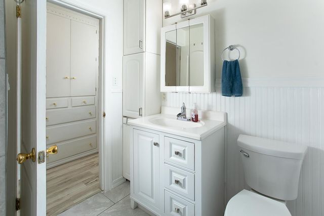 727 Gray Ave, Yuba City, CA 95991