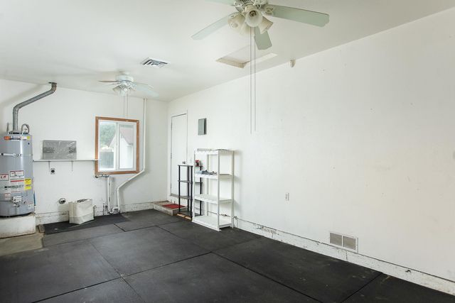 727 Gray Ave, Yuba City, CA 95991