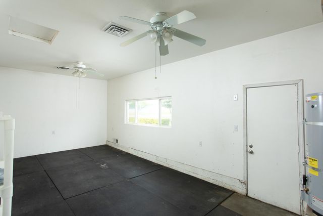 727 Gray Ave, Yuba City, CA 95991