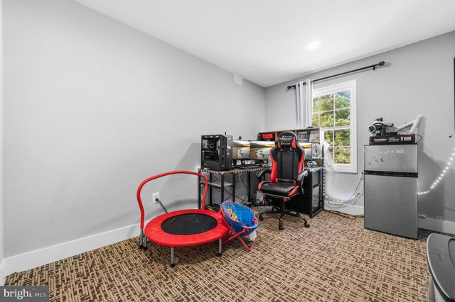 9806 GRANT AVE, Manassas, VA 20110