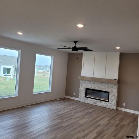 19826 Cinnamon Street, Gretna, NE 68135