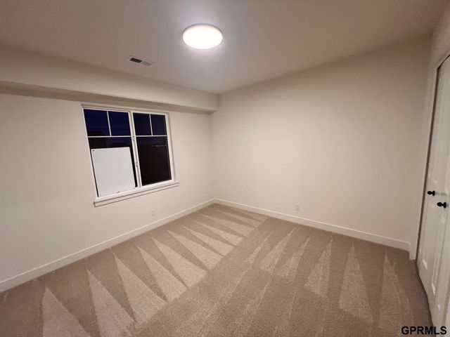 19826 Cinnamon Street, Gretna, NE 68135