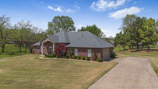 9917 E Shadowlake Drive, Claremore, OK 74017