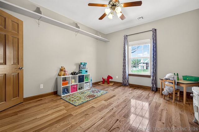 9917 E Shadowlake Drive, Claremore, OK 74017