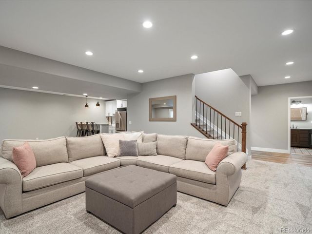 8375 Estes Park Avenue, Littleton, CO 80125