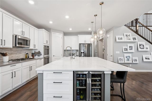 8375 Estes Park Avenue, Littleton, CO 80125